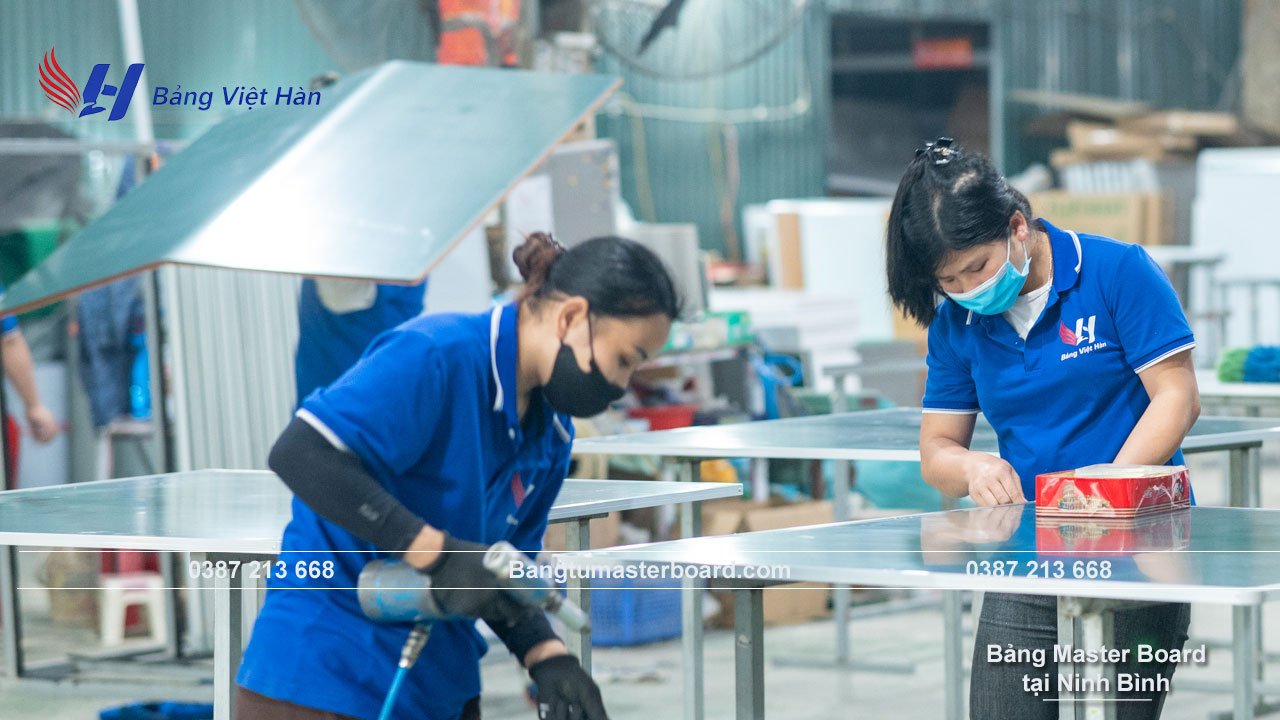 Chuyên sản xuất và lắp đặt Bảng từ di động Master board Tại Ninh Bình